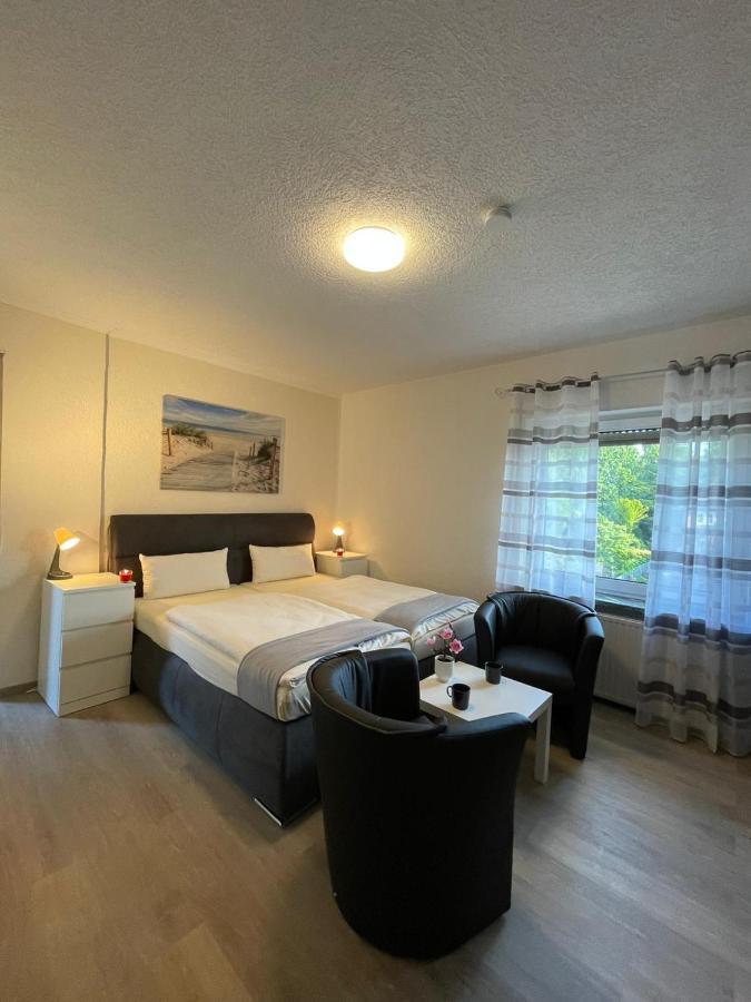 Hotel Ammerlaender Stuben Varel Extérieur photo