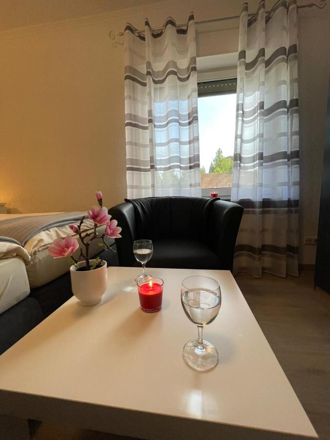 Hotel Ammerlaender Stuben Varel Extérieur photo