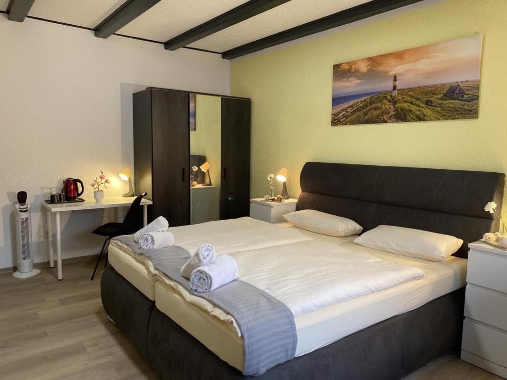 Hotel Ammerlaender Stuben Varel Extérieur photo