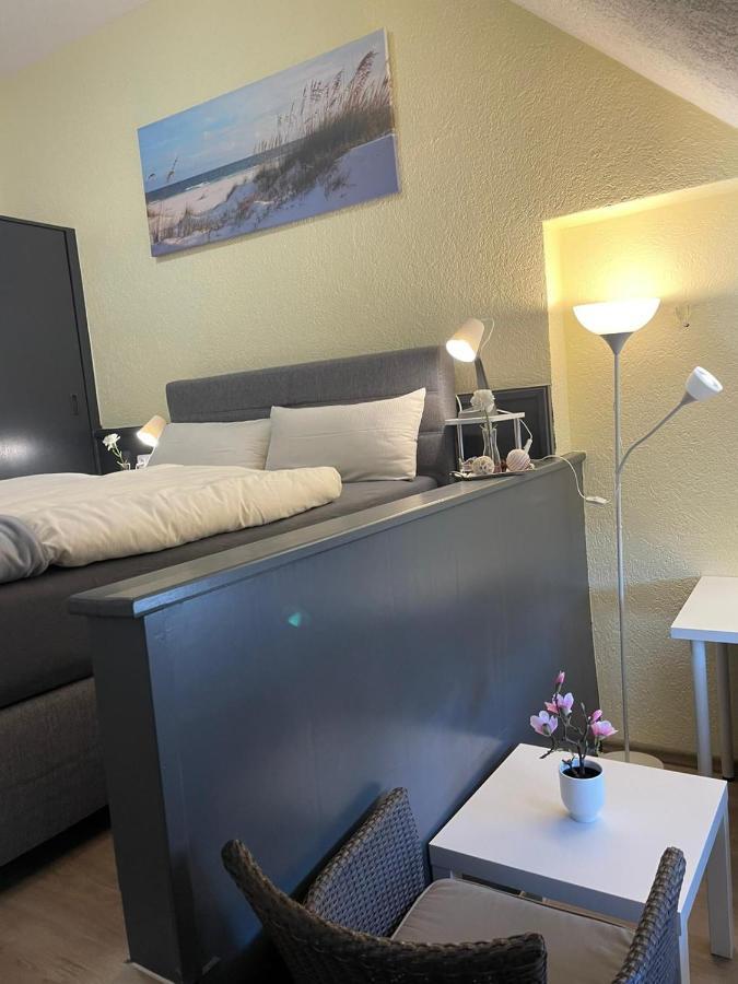 Hotel Ammerlaender Stuben Varel Extérieur photo
